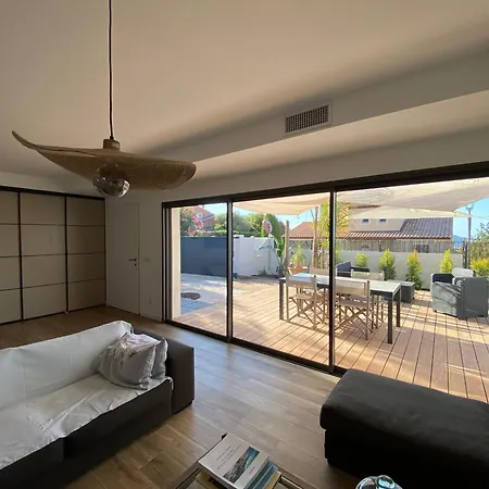 à Avec Piscine Villa Carqueiranne