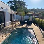 Villa A Avec Piscine