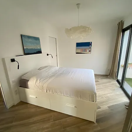 à Avec Piscine *